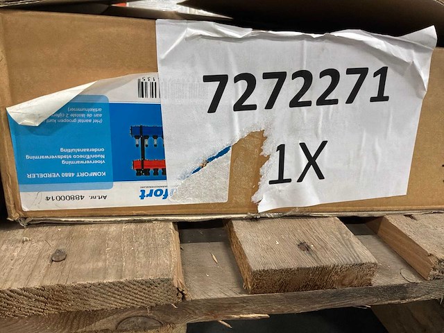 Komfort 4880 vloerverwarmingsverdeler bovenaansluiting + debietmeters 14-groeps - afbeelding 6 van  6