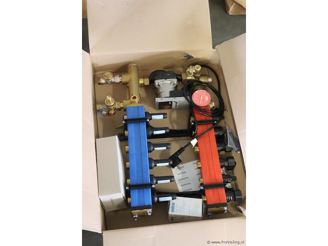 Komfort verdeler t.b.v. vloerverwarming | type 4880 | nieuw in doos - afbeelding 1 van  4