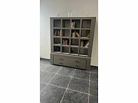 Kommode boekenkast
