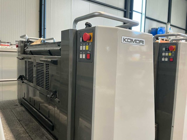 Komori - 2008 - lithrone s 829 p lx - offset drukpersmachine - afbeelding 2 van  54