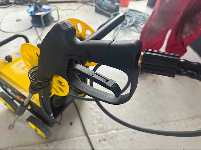 Kompaskar - model 380 - hd reiniger - hogedrukreiniger - afbeelding 4 van  9