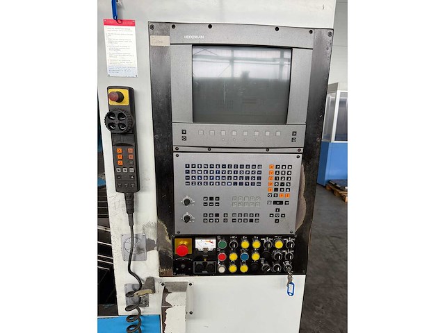 Kondia - 1998 - hm1060 - cnc verticaal bewerkingscentrum - afbeelding 11 van  15