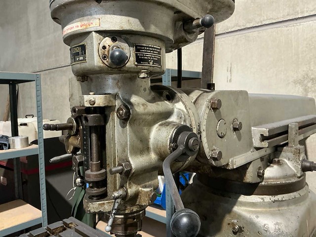 Kondia fv1 bedfreesmachines met beweegbare kolom - afbeelding 4 van  19