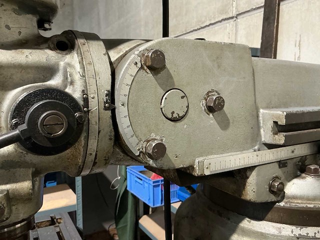 Kondia fv1 bedfreesmachines met beweegbare kolom - afbeelding 8 van  19