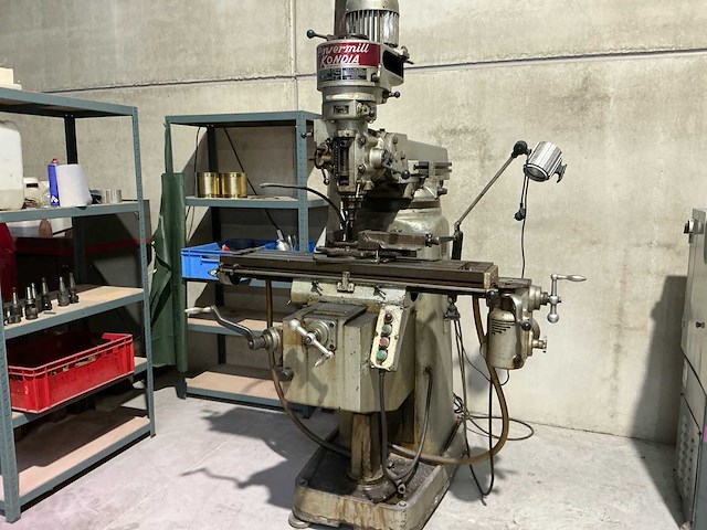 Kondia fv1 bedfreesmachines met beweegbare kolom - afbeelding 1 van  2