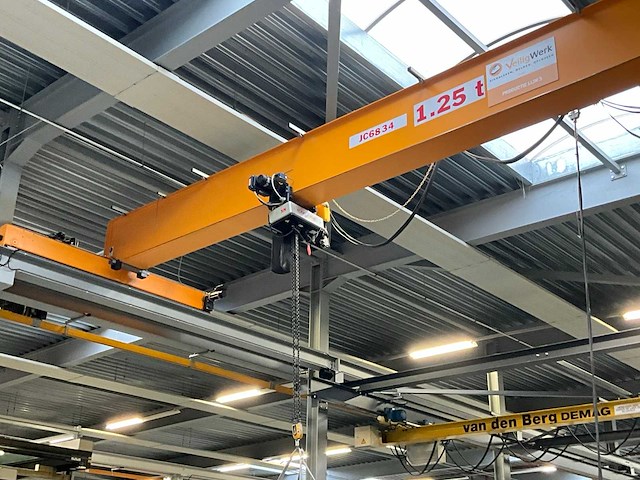 Konecranes jc6834 enkelligger bovenloopkraan 1250kg ton v.v. xn loopcat met elektro kettingtakel + 77 meter m1 kraanbaan - afbeelding 12 van  16