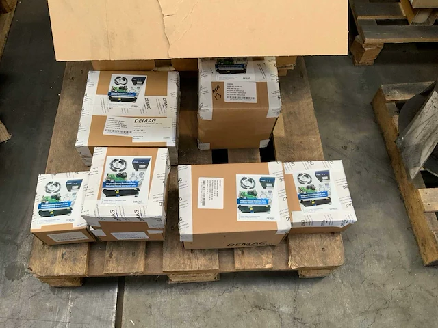 Konecranes kraan onderdelen (3x) - afbeelding 4 van  6