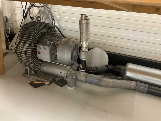 Kongsberg i-xl24 esko multicut cnc snijmachine - afbeelding 6 van  28