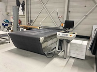 Kongsberg i-xl24 esko multicut cnc snijmachine
