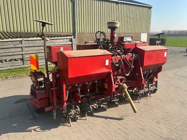 Kongskilde 408 precisie- / bonenzaaimachine - afbeelding 6 van  13