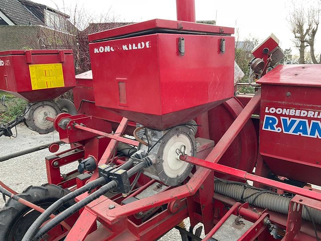 Kongskilde maiszaaimachine - afbeelding 5 van  14