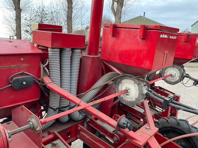 Kongskilde maiszaaimachine - afbeelding 6 van  14