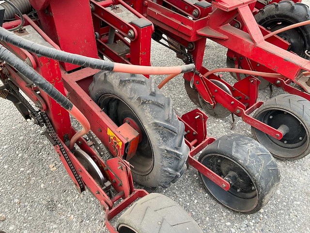 Kongskilde maiszaaimachine - afbeelding 13 van  14