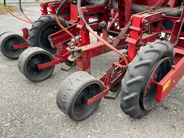 Kongskilde preci-sem precisiezaaimachine - afbeelding 4 van  19