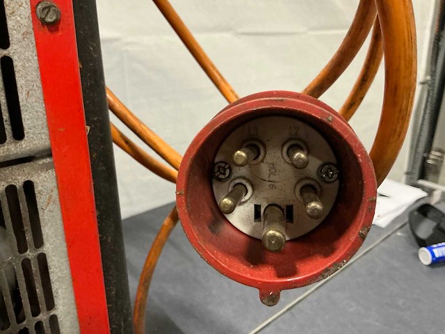 Kongskilde s 9 elektrische kachel krachtstroom - afbeelding 5 van  5