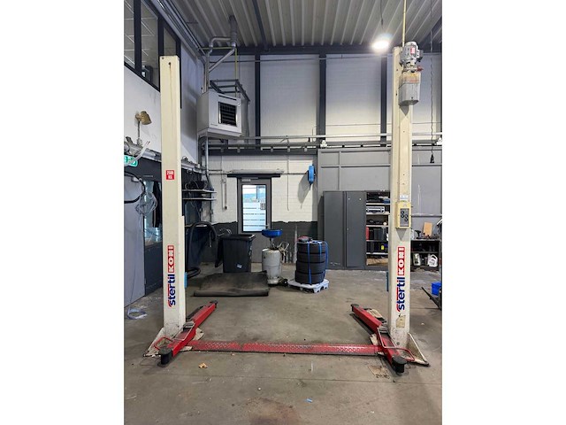 Koni - 1994 - ks-2025 - 2 koloms hefbrug 2500kg - afbeelding 1 van  6