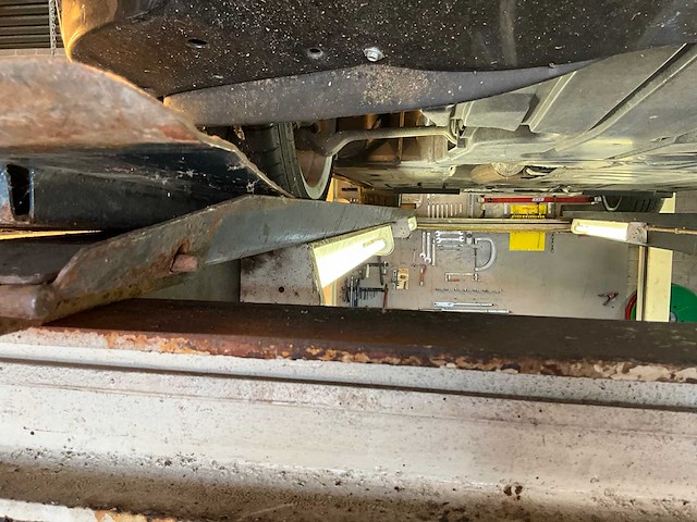 Koni 3605\3607 4-koloms hefbrug 3500kg - afbeelding 7 van  8