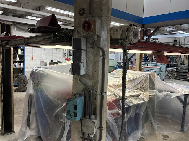 Koni 4-koloms hefbrug 3500kg - afbeelding 3 van  4