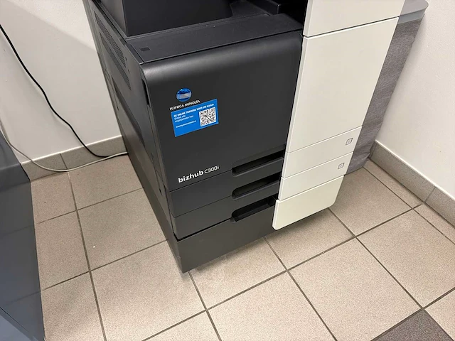 Konica minolta bizhub c300i multifunctionele kleurenprinter - afbeelding 3 van  6
