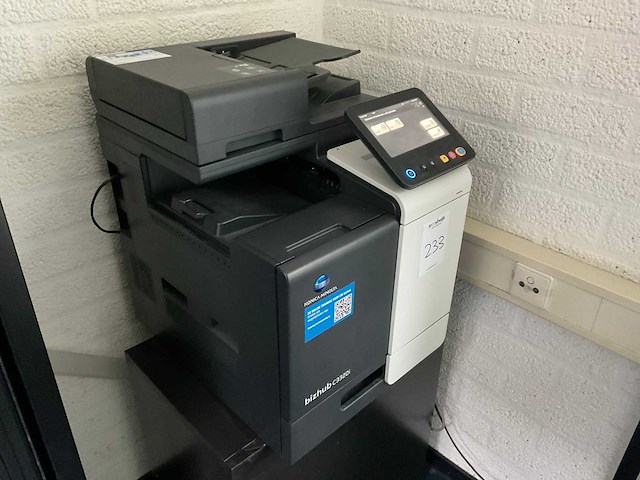 Konica minolta c3320i bizhub multifunctionele kopieermachine - afbeelding 2 van  6