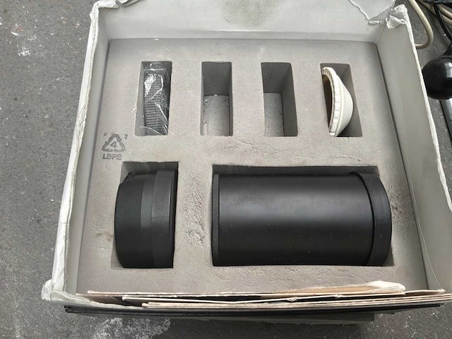 Konica minolta cm-600d spectrofotometer - afbeelding 7 van  8
