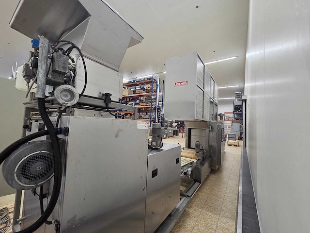 König industrie rex - 2000 - automatische broodjeslijn - afbeelding 7 van  42