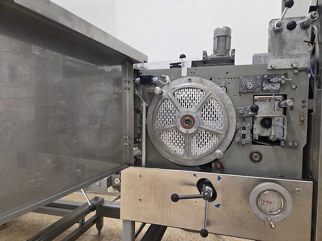 König industrie rex - 2000 - automatische broodjeslijn - afbeelding 4 van  42