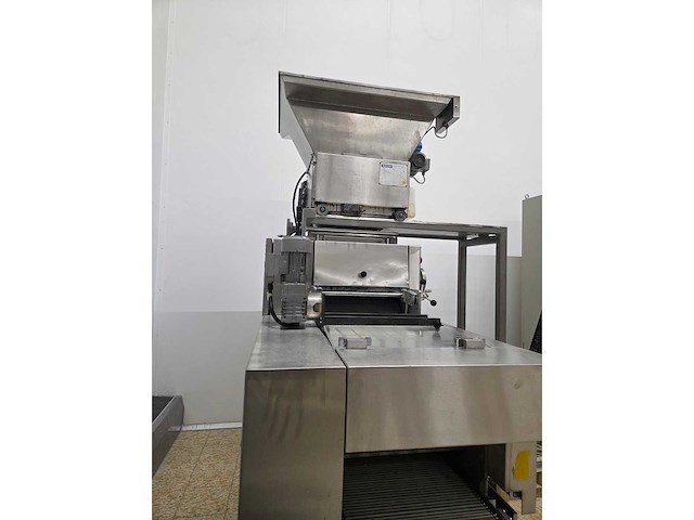 König industrie rex - 2000 - automatische broodjeslijn - afbeelding 27 van  42