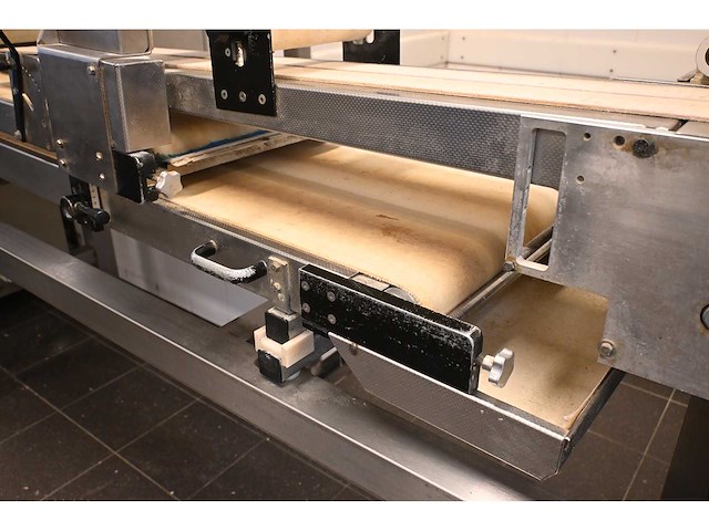 König rex automat mini rex 4000 tr / fs sk58 + ak70 kleinbroodlijn - afbeelding 2 van  14