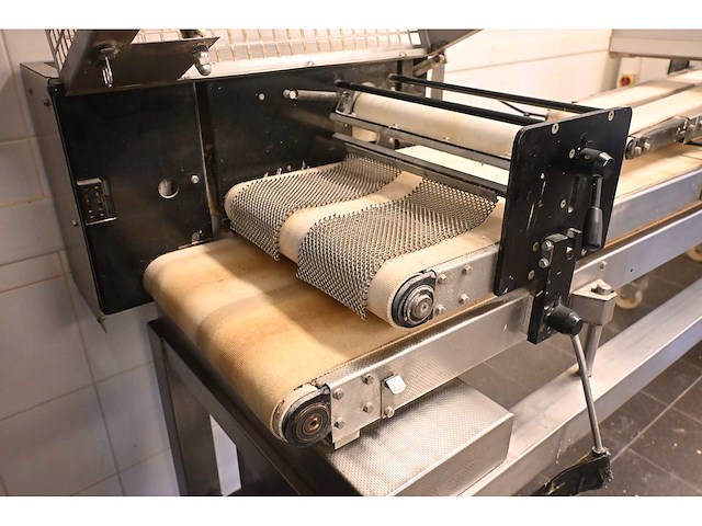 König rex automat mini rex 4000 tr / fs sk58 + ak70 kleinbroodlijn - afbeelding 14 van  14