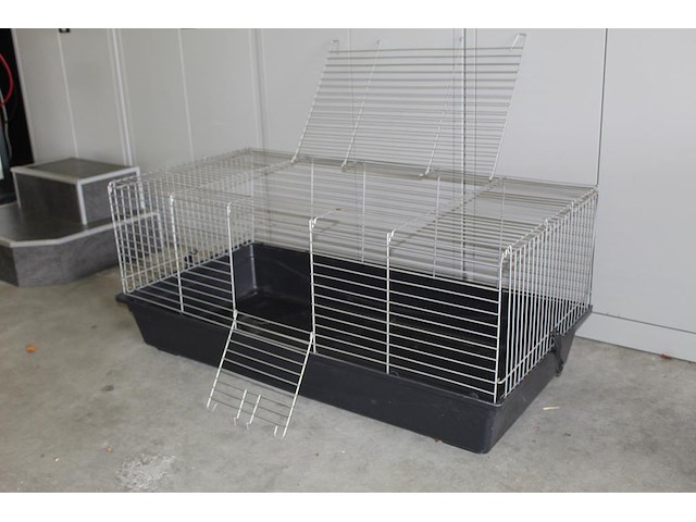 Konijnkooi inklapbaar. afmeting ca. 117 x 59 cm. hoogte uitgeklapt 51 cm - afbeelding 2 van  3