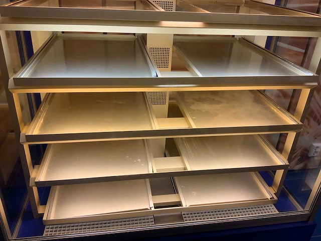 Koning interieurbouw mobiele gekoelde bonbon/gebaksvitrine - afbeelding 1 van  4