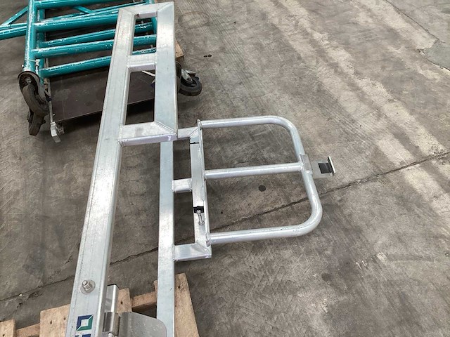 Kooi- gevelladder - afbeelding 6 van  6