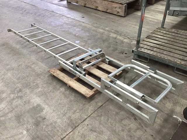 Kooi- gevelladder - afbeelding 3 van  6