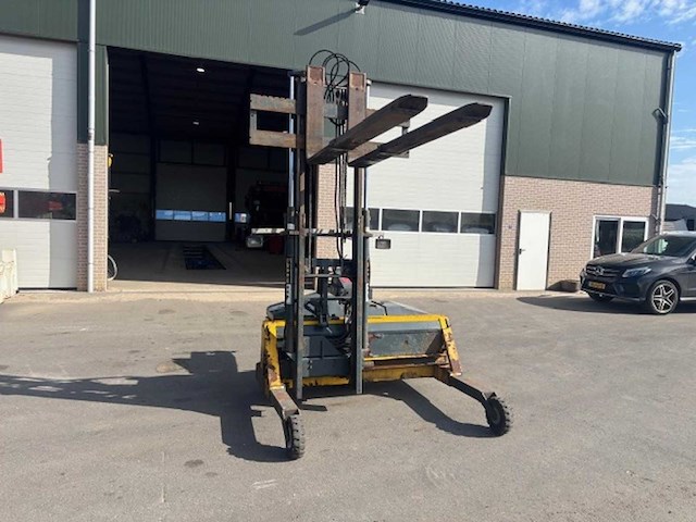 Kooiaap - v50-04 - various internal transport - 2001 - afbeelding 7 van  11