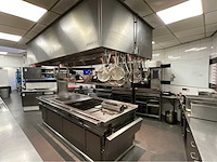 Kookeiland met afzuigkap - afbeelding 16 van  21