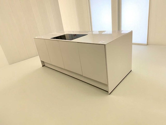 Kookeiland showroommodel - afbeelding 1 van  8