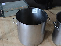 Kookpan met doorsnede 42 en hoogte 40 cm. - afbeelding 1 van  2