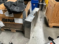 Koolstofvezel tank en diverse onderdelen - afbeelding 2 van  11