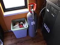 Koolzuurfles. - afbeelding 1 van  2