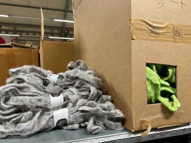 Koord, vilt - afbeelding 9 van  48