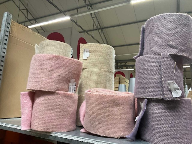 Koord, vilt - afbeelding 34 van  48