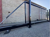 Kopal taurus t2 vrijdragende schuifpoort (6 meter - ongebruikt)
