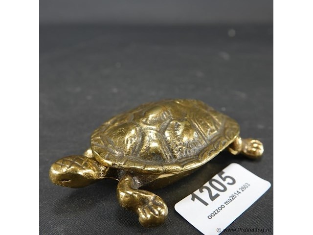 Koperen schildpad als scharnierende dekseldoos - afbeelding 1 van  5