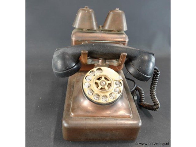 Koperen telefoon uit midden vorige eeuw - afbeelding 2 van  5