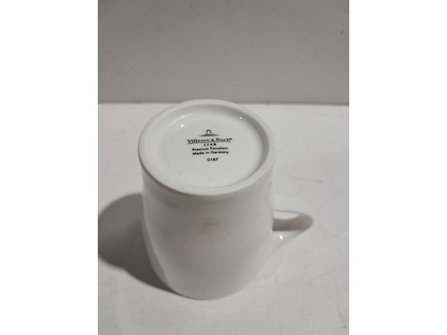 Kopjes en schotels, o.a villeroy&boch , maastricht porselein en grocier - afbeelding 2 van  16