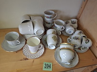 Kopjes en schotels - afbeelding 1 van  3