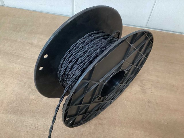 Kopp textielgeweven snoer, 2x0,75mm2, zwart - afbeelding 4 van  4