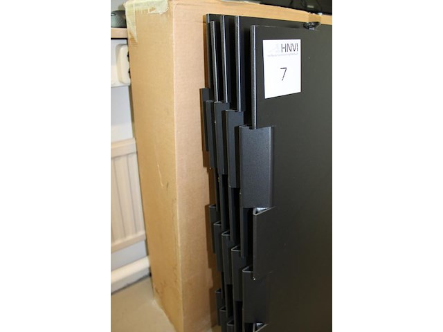 Koppelbare vloerdelen, 10 stuks nieuw in doos. afm. 100 x 75 x 3,8 cm. - afbeelding 4 van  4