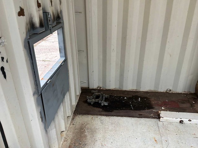 Koppelbare zaagcontainer - afbeelding 11 van  15